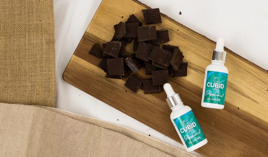 squares of chocolate broken up from a chocolate bar